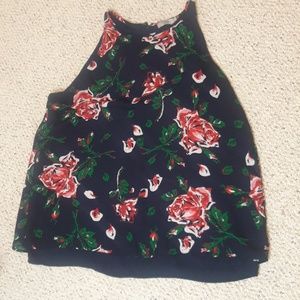 Dalia floral/rose top. Sleeveless
